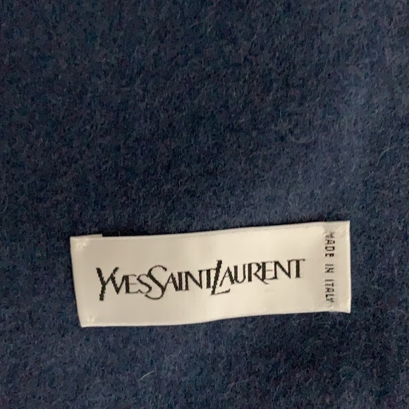 Authentic Wool Saint Laurent Scarf - Picture 3 of 6
